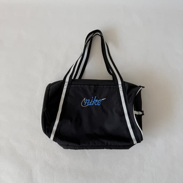 나이키(NIKE) 원통 토트백(크로스 가능)