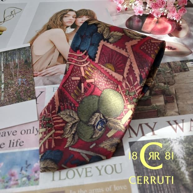 
세루티 실크 레드 자카드 패턴 넥타이 9.5cm A+등급 A19279
