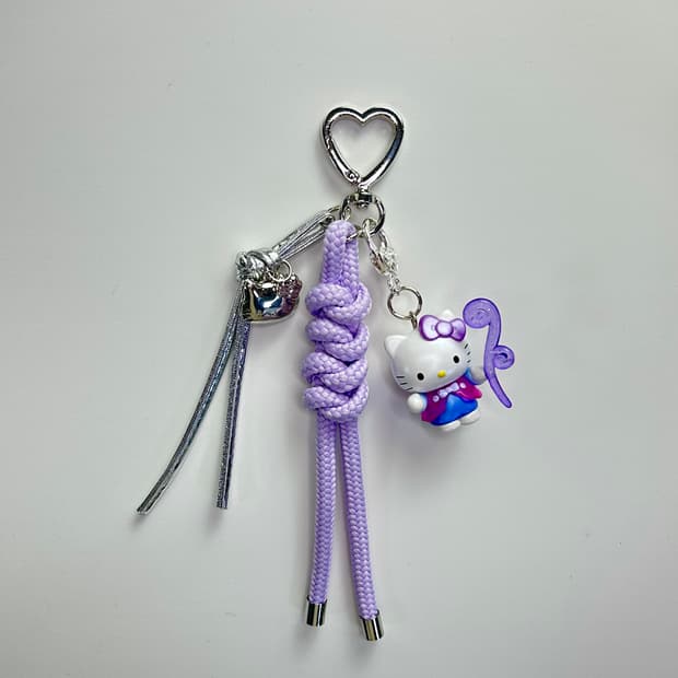 💜(1)정품 산리오 헬로키티 – 마법공부 랜덤 피규어 키링