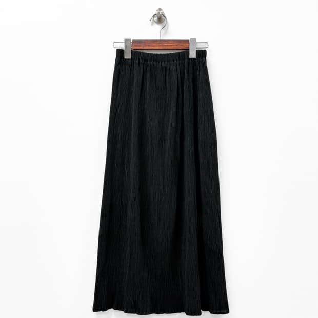 이세이미야케 플리츠 롱 스커트 블랙