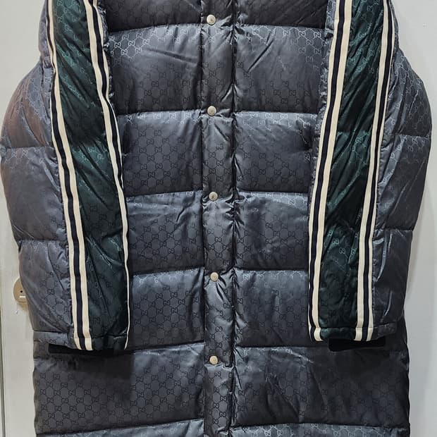 구찌 GG 수프림 롱패딩 48 한글팍