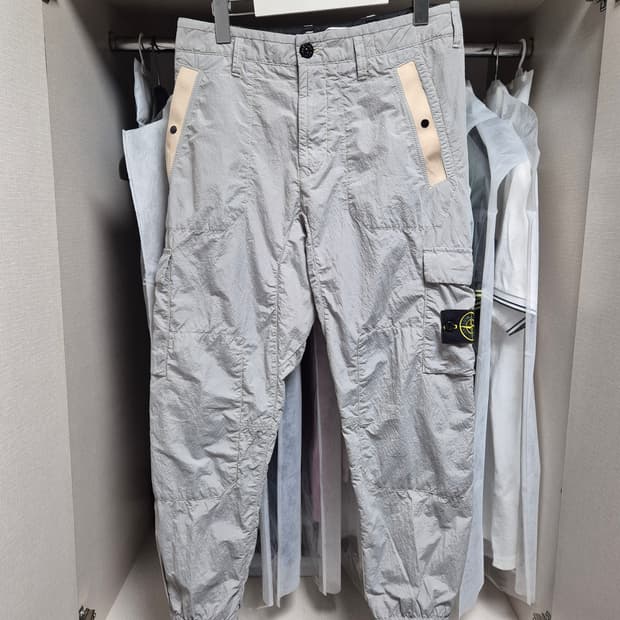 한글택 새상품급 28-29 스톤아일랜드 나일론 카고바지