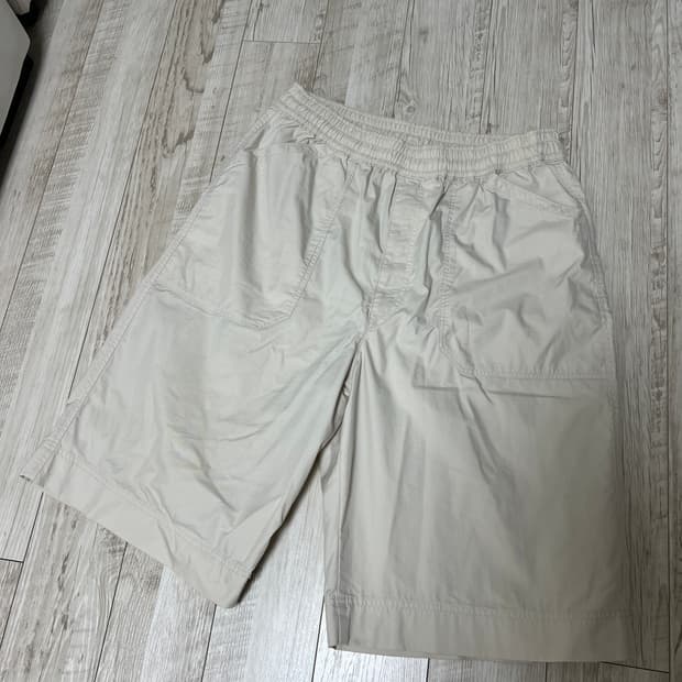 유니클로 버뮤다 팬츠 L