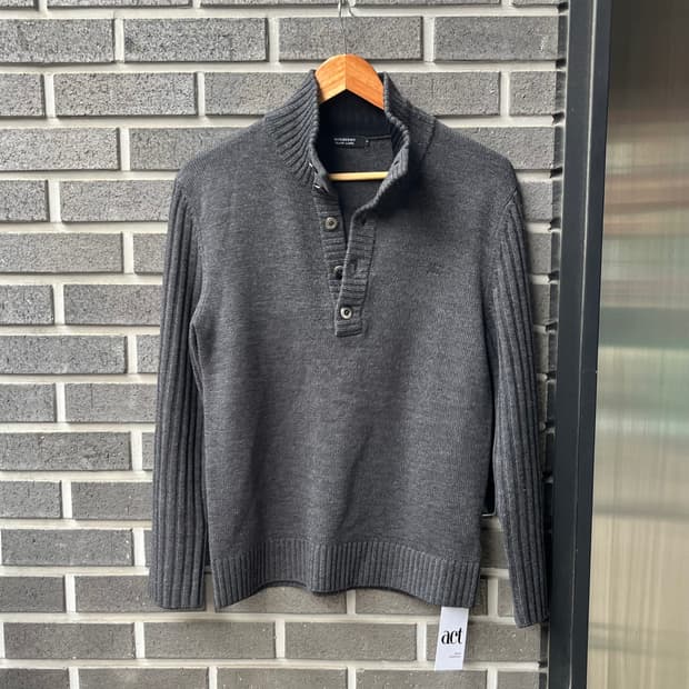 BURBERRY 버버리 터틀넥 스웨터