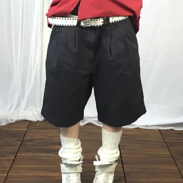 JW Anderson Uniqlo Pleated Shorts