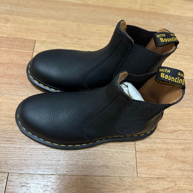 거의새것 닥터마틴 2976 앰버서더 230