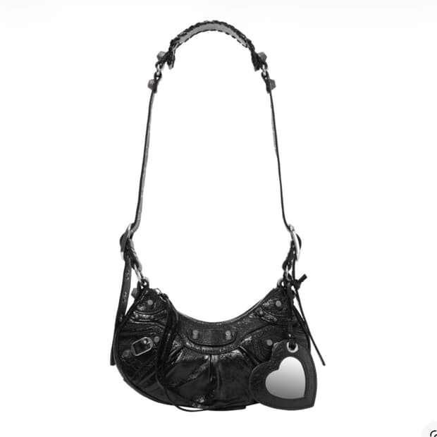  발렌시아가 아레나 램스킨 르 카골 XS 숄더백 블랙