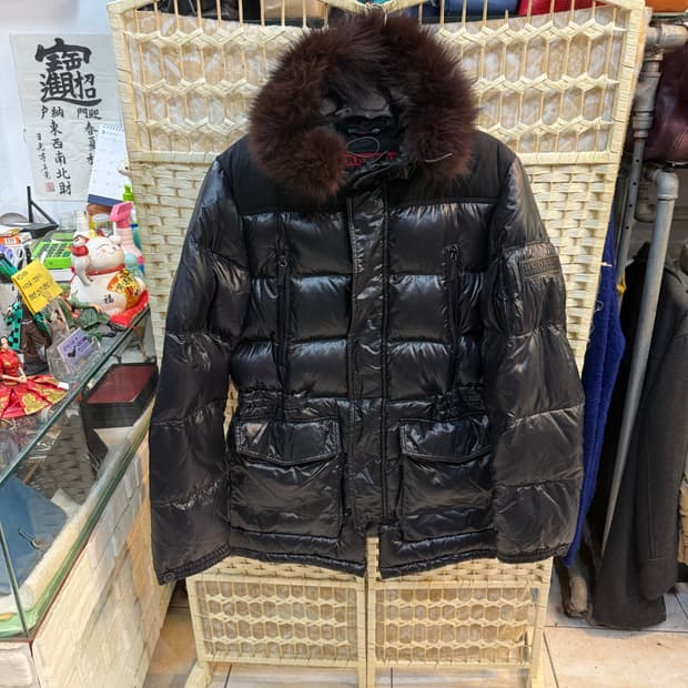 100-105 정품 버버리 패딩 팝니다