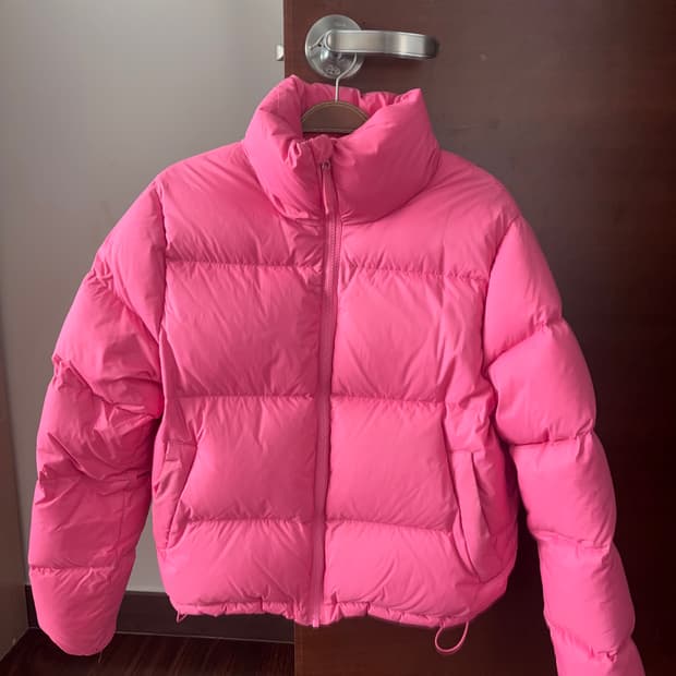 앤아더스토리즈 숏패딩