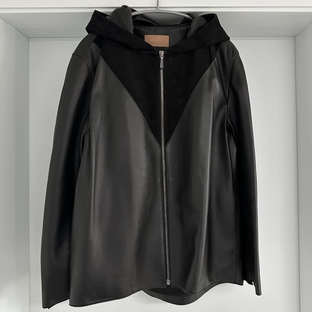 [한섬 래트바이티] 양가죽 후드 자켓 