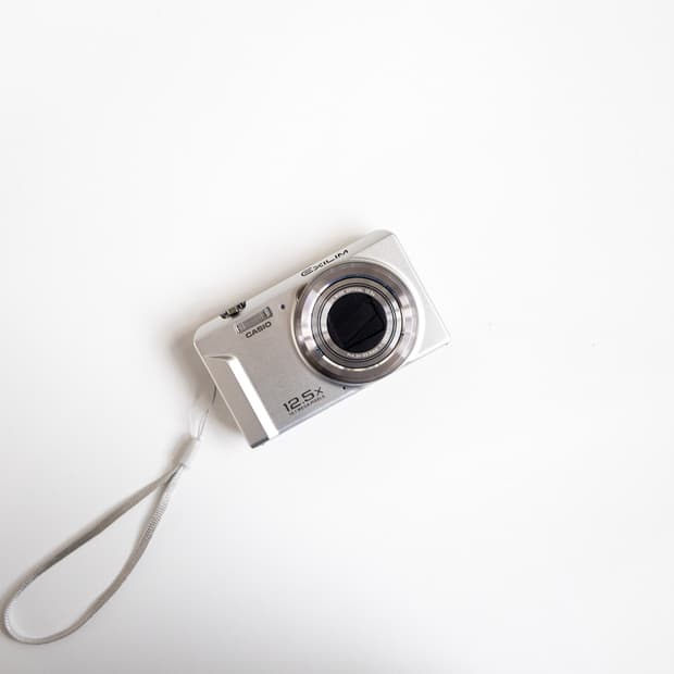 Casio Exilim Ex-ZS160 / 빈티지 디지털 카메라 