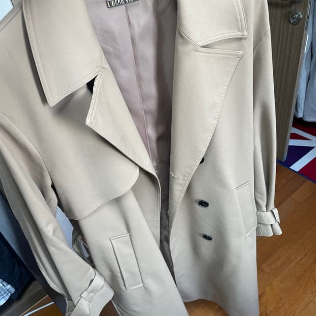 드로우핏 트렌치코트 xl 사이즈 팝니당