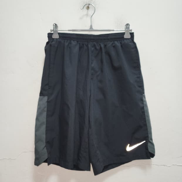 나이키 리플렉티브 드라이핏 기능성 숏츠 