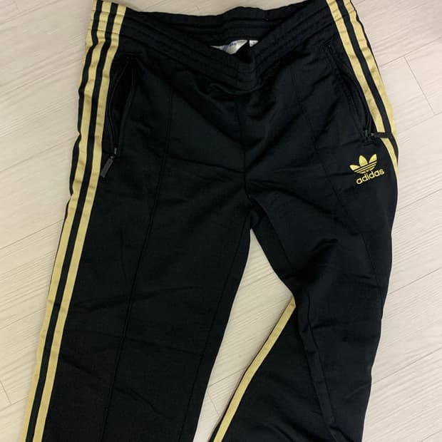 아디다스 검금 트랙팬츠