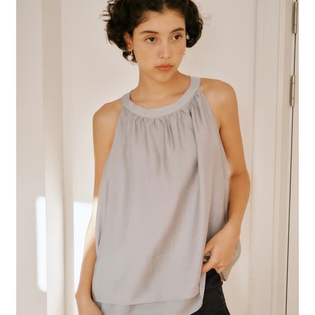 아우로 포그 홀터 탑 fog halter top 그레이