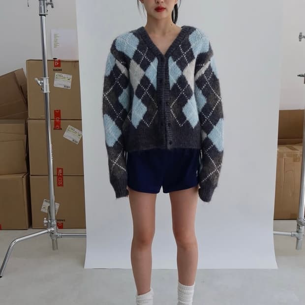 플리즈프로젝트 알파가 아가일 가디건 블루