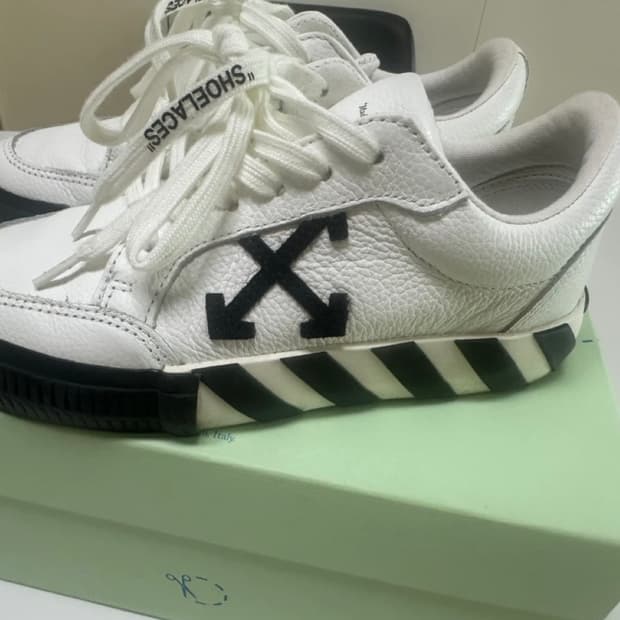 Off-White 로루 벌카나이즈 35