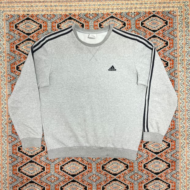 아디다스 삼각로고 삼선 그레이 기모 맨투맨 남성110