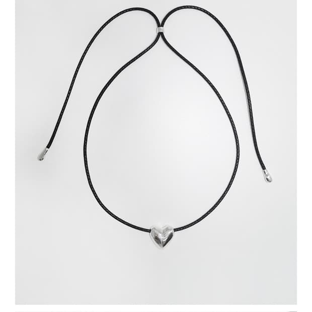 앙데뷰 하트 실버 네크리스 
