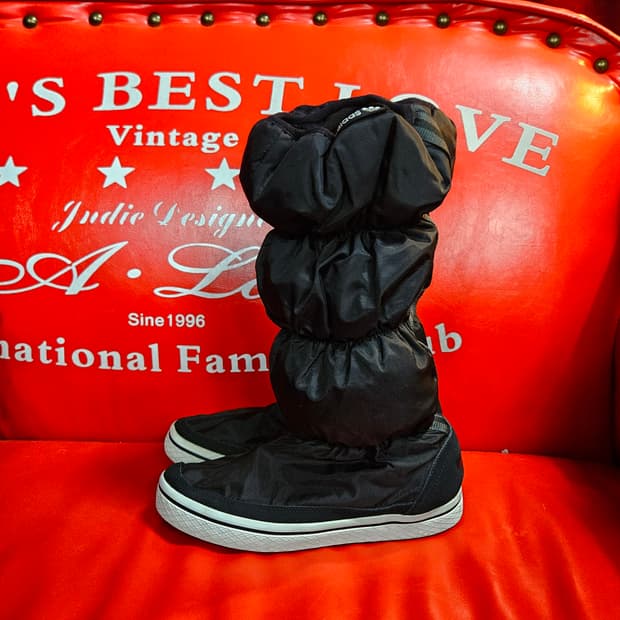 (미사용)아디다스(Adidas) 패딩 부츠 235size