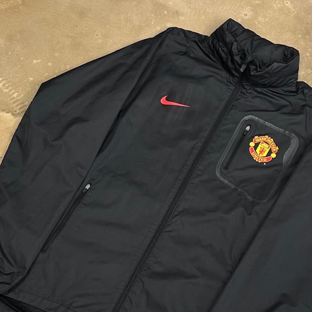 M 나이키 맨체스터 유나이티드 바람막이