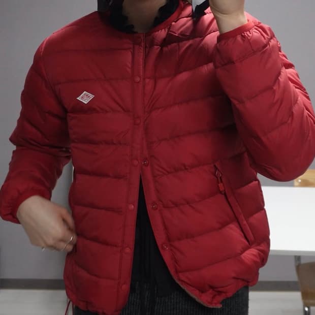 단톤 경량패딩 레드 S size