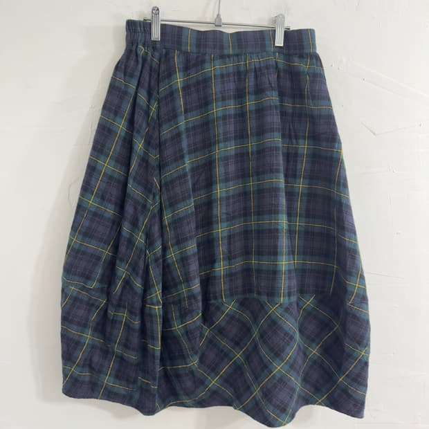 check puff skirt