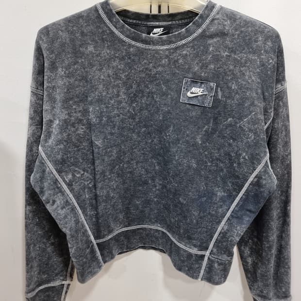 나이키 크롭 맨투맨 (C824