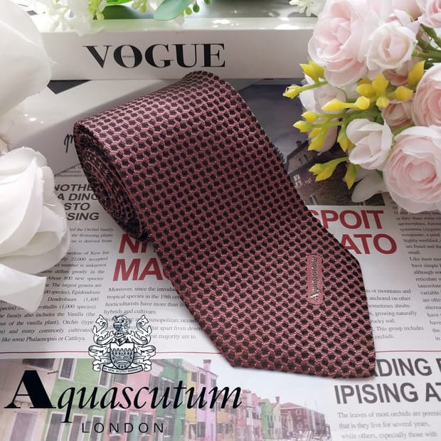 아쿠아스큐텀 브라운 자카드 패턴 넥타이 8.1cm A+등급 K2390