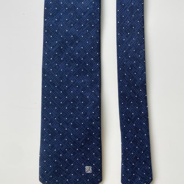 루이까또즈 넥타이