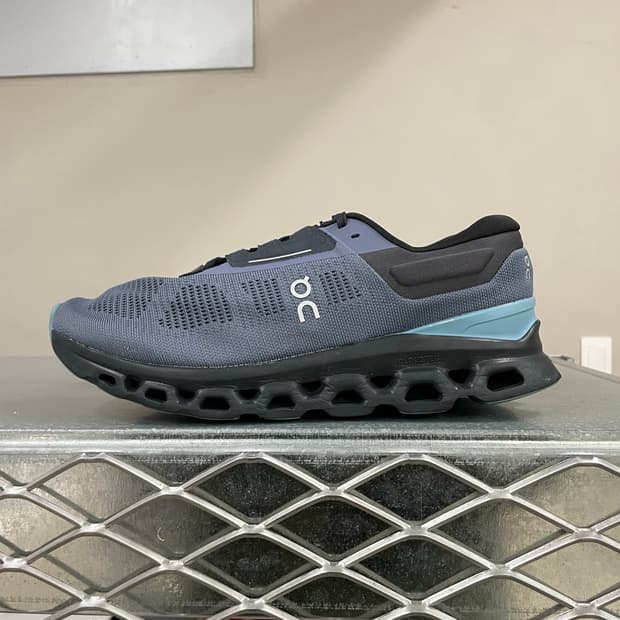 온러닝 클라우드스트라투스 3 275