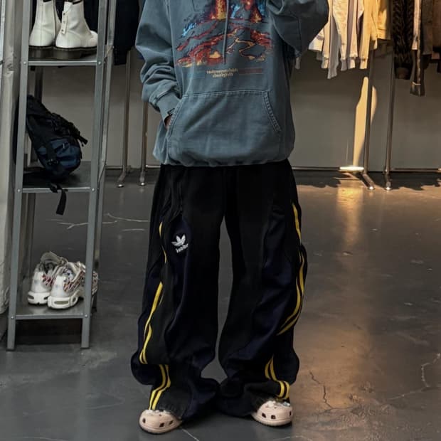 디스이즈네버댓 볼케이노 후드티 A2895