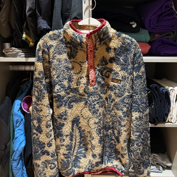 캐피탈 다마스크 반집업 후리스