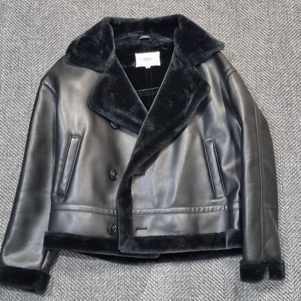 Agingccc — 무톤 라이더 무스탕 자켓