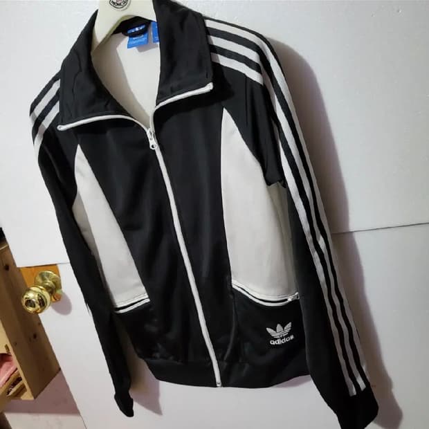 379 ) 희긔 아디다스 유로 트랙 져지 화이어버드 상태최상