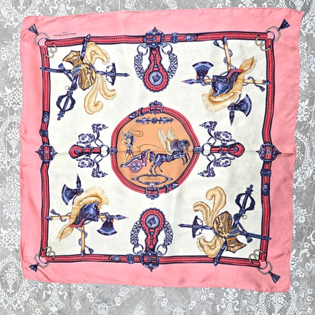 발렌시아가 실크 스카프 (made in italy)