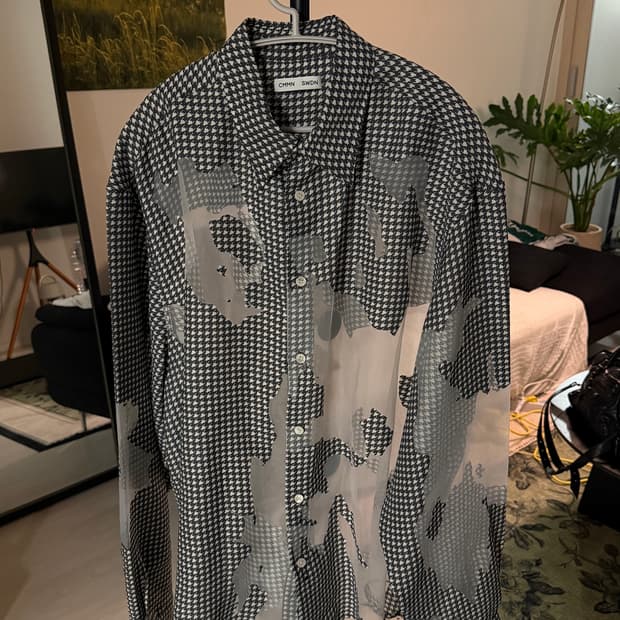 커먼스웨덴 Chase Devore Shirt