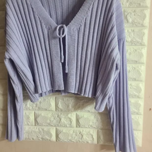 연보라 크롭 니트 가디건