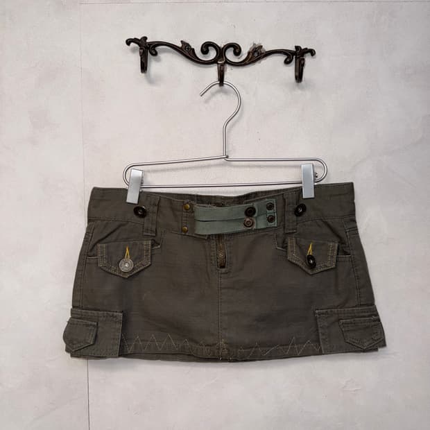 Khaki double buckle low rise mini skirt