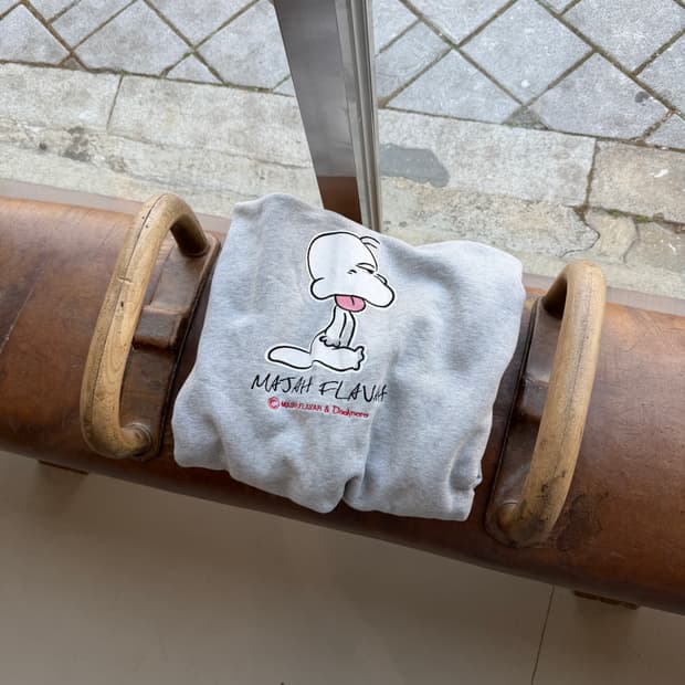 마자 플라바 둘리 크루넥 스웻셔츠