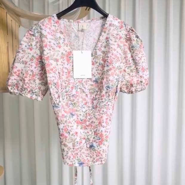 sal the 빈티지 플로랄 블라우스