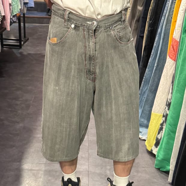 [IM] vtg 워싱 데님 숏팬츠 그레이