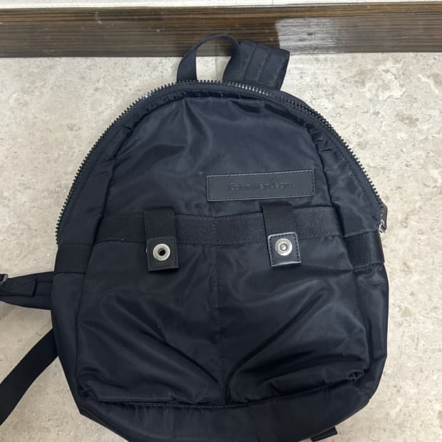 캘빈클라인 블랙 나일론 백팩
