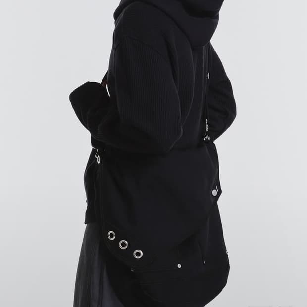 Ventline Cross Bag (Black)
