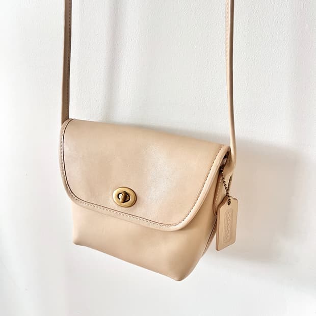 올드 코치 리미티드 에디션 레더 크로스백 2905