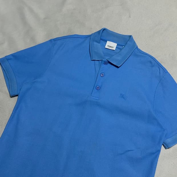 M 버버리 블루 카라 반팔티