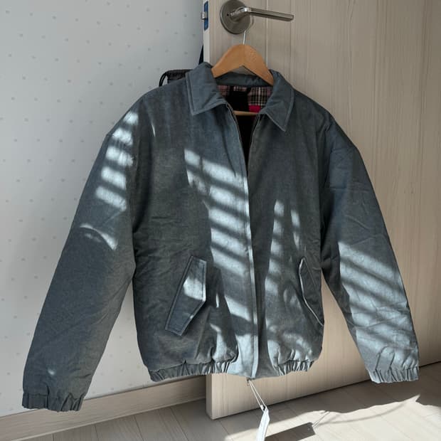 우알롱 누빔자켓