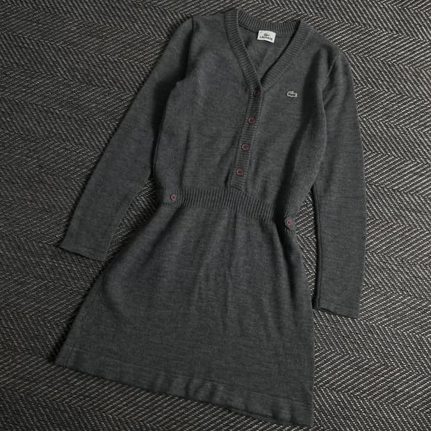 라코스테 우먼스 자수로고 그레이 미니멀 원피스y 3919