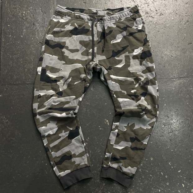 105 나이키 카모 조거팬츠