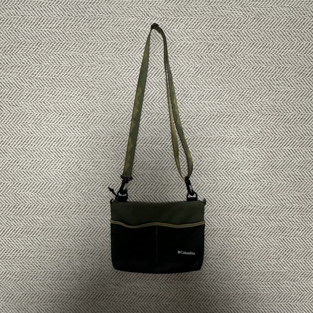 COLUMBIA japan cross bag